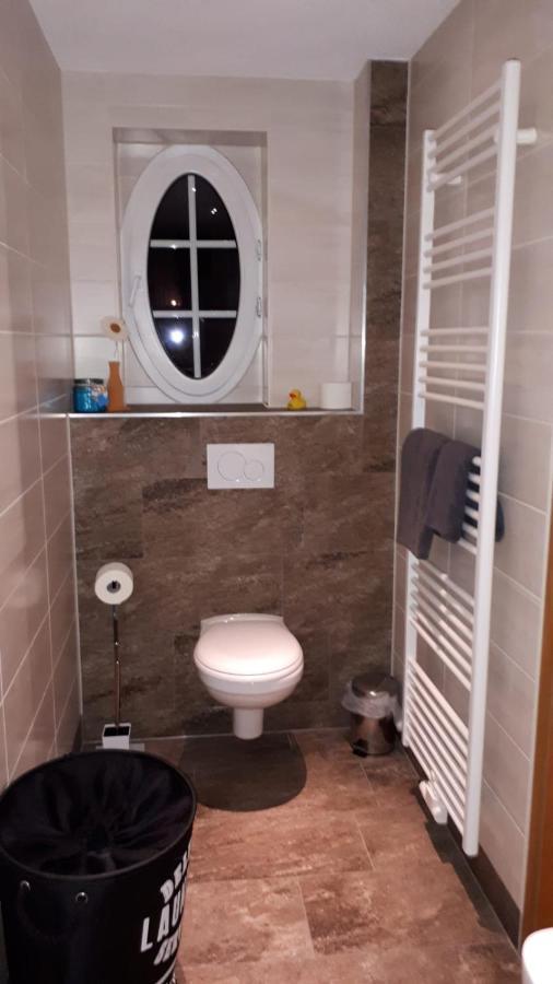 Gemuetliche Ferienwohnung In Der Oberlausitz Ebersbach-Neugersdorf Exteriör bild